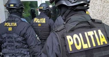 Stire din Eveniment : UPDATE / Percheziţii la CFR Călători, într-un dosar de corupţie. Cine sunt cei care au intrat în colimatorul anchetatorilor