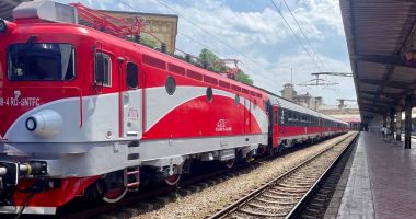 Stire din Eveniment : Percheziţii la CFR Călători. 21 de controlori de tren, plasaţi sub control judiciar