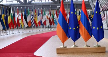 Stire din Actualitate : Parlamentul Armeniei a votat pentru a lansa candidatura ţării la aderare în UE