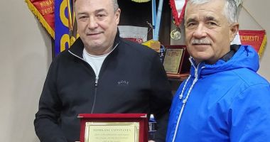 Stire din Sport : Patru „veterani” de la Tomis SNC, deplasare la FC Sheffield, primul club de fotbal din lume