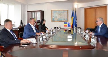 Stire din Economie : Mihai Daraban: „România, un adevărat hub pentru reconstrucţia Ucrainei, după ce războiul se va încheia”