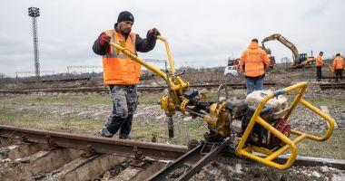 Stire din Economie : SRCF Constanţa: Investiţii în infrastructura feroviară, în zona Valu lui Traian