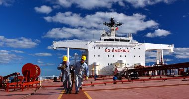 Stire din Economie : Navigatori neatenţi la contract. „Abia când dau de necaz, realizează greşeala făcută!”