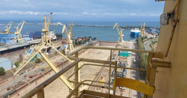 Stire din Economie : Sindicaliştii de la Şantierul Naval Damen Mangalia cer integrarea unităţii în industria naţională de apărare