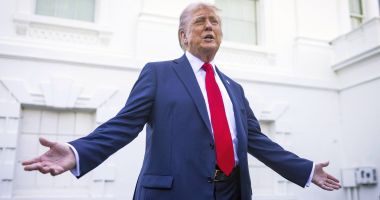 Donald Trump, despre războiul din Ucraina: „Încerc să curăţ mizeria lăsată de Obama şi Biden!”