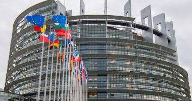 Stire din Actualitate : 16 ţări ale Uniunii Europene, pregătite să ceară o scutire de la regulile bugetare