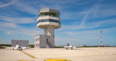 Stire din Economie : Mai multă marfă, mai mulţi pasageri! Aeroportul Tuzla a intrat într-o nouă eră