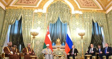 Stire din Actualitate : Vladimir Putin anunţă că va găzdui primul summit ruso-arab în luna octombrie