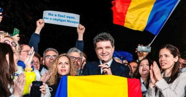 Stire din Politică-Administrație : Alegeri prezidenţiale / AEP, rezultate provizorii: Nicuşor Dan - 53,60%; George Simion - 46,40%