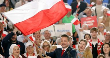 Stire din Actualitate : Alegeri prezidenţiale în Polonia. Rafal Trzaskowski şi Karol Nawrocki se vor confrunta în turul doi
