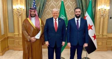 Stire din Actualitate : SUA relaxează sancţiunile împotriva Siriei în urma unui angajament al lui Donald Trump