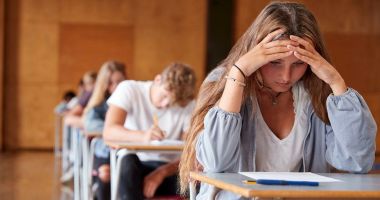 Stire din Cultură-Educație : Începe Evaluarea Naţională la clasa a VI-a. Marţi, proba la Limbă şi comunicare