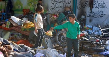 Stire din Actualitate : Ursula von der Leyen consideră odioasă bombardarea de către Israel a unei şcoli din Gaza