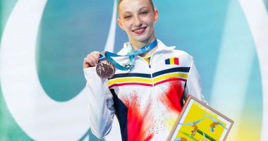 Stire din Sport : Lidera echipei! Ana Bărbosu, medaliată cu bronz în proba „regină” a Europenelor de gimnastică
