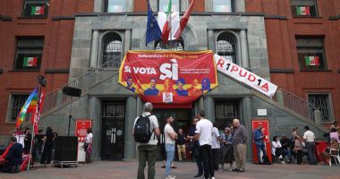 Stire din Actualitate : Referendumurile din Italia privind cetăţenia şi dreptul la muncă au eşuat din lipsă de cvorum