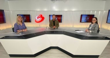 Stire din Politică-Administrație : „Jurnaliştii în direct” - Zoom pe actualitate cu Alina Gâju, Carmen Mocanu și Enache Tușa