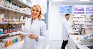 Stire din Economie : CCINA Constanţa: Soluţii aplicate pentru digitalizarea activităţii în farmacii