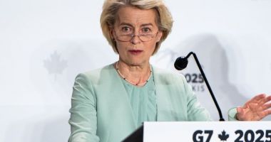 Stire din Actualitate : Ursula von der Leyen: „Reducerea preţului plafon al petrolului rusesc nu mai este o prioritate”