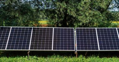 Stire din Economie : ANAF: Fraudă de peste două milioane lei cu panouri fotovoltaice identificată la o societate constănţeană
