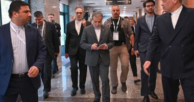 Stire din Actualitate : Şeful diplomaţiei iraniene, vizită la Moscova pentru consultări cu preşedintele Vladimir Putin