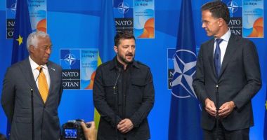 Stire din Actualitate : Zelenski le cere statelor europene din NATO să ajute militar Ucraina cu 0,25% din PIB