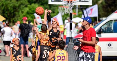 Stire din Sport : Competiţia Sportivă Naţională de mini-baschet, săptămână de vis la Costineşti
