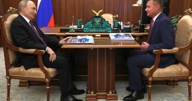 Stire din Actualitate : Vladimir Putin l-a demis pe ministrul transporturilor