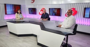 Stire din Actualitate : "Jurnaliștii în direct" - Zoom pe actualitate cu Răzvan Pantelimon, Simona Anghel și Valentin Ispas