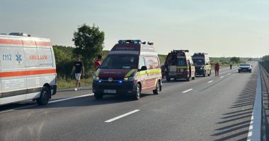Stire din Eveniment : Carambol pe A2! 13 persoane au fost implicate într-un accident rutier