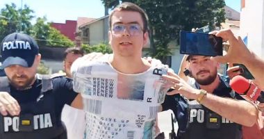 Stire din Eveniment : Iată ce pedeapsă a primit studentul care a incendiat un profesor pentru că i-a dat nota 4