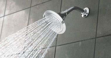 Stire din Social : Avarie la rețeaua termică. Patru blocuri din Constanța rămân fără apă caldă cel puțin două zile