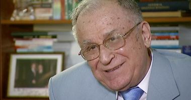 Stire din Actualitate : Plan pentru funeralii de stat: Autoritățile stabilesc protocolul în cazul decesului lui Ion Iliescu