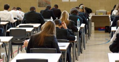 Stire din Cultură-Educație : Sesiunea a doua de Bacalaureat. Joi şi vineri, evaluarea competenţelor lingvistice într-o limbă de circulaţie internaţională