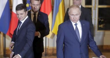 Stire din Actualitate : Vladimir Putin nu consideră întrunite condiţiile pentru o întâlnire cu Volodimir Zelenski