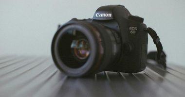 Stire din Actualitate : Aventuri în natură: trăiește și fotografiază momente epice cu un Canon Mirrorless