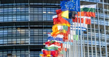 Stire din Actualitate : Liderii UE susţin Ucraina şi încurajează un summit Trump-Zelenski-Putin
