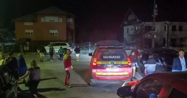 Stire din Eveniment : 11 persoane, printre care nouă copii, salvate din munți după ce s-au rătăcit în condiții extreme