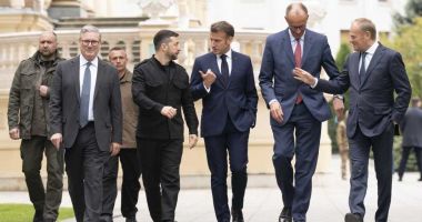 Stire din Actualitate : Liderii europeni se întâlnesc cu Zelenski înainte ca acesta să meargă la Casa Albă pentru discuţia cu Trump