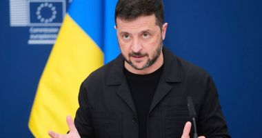 Stire din Actualitate : Volodimir Zelenski: „Chestiunile teritoriale vor fi decise între Rusia şi Ucraina”