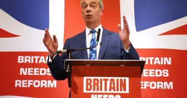 Stire din Actualitate : Partidul Reform UK pregăteşte expulzarea în masă a migranţilor dacă ajunge la putere