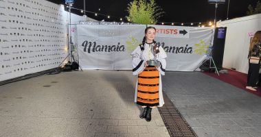 Piațeta Perla, arhiplină la finalul Festivalului Cântecului Popular Românesc - 10