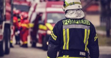 Stire din Eveniment : Alertă în Gara Palas. O locomotivă a fost cuprinsă de flăcări
