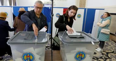 Stire din Actualitate : Senatori americani cer Meta şi Google să blocheze propaganda rusă înainte de alegerile din Republica Moldova