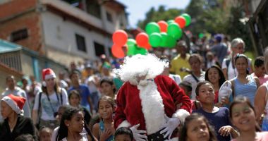 Stire din Actualitate : Venezuela: Preşedintele Nicolas Maduro devansează Crăciunul pentru data de 1 octombrie