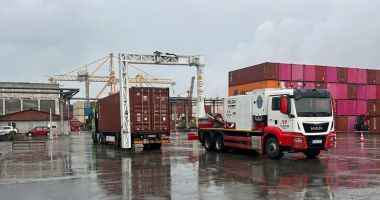 Stire din Economie : Autoritatea Vamală Română: Primul sistem modern de scanare mobil cu raze X, pus în funcţiune la Biroul Vamal de Frontieră Constanţa