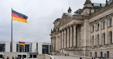 Stire din Actualitate : Germania înăspreşte pedepsele pentru cei care solicită ilegal beneficii sociale
