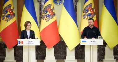 Stire din Actualitate : Zelenski impune sancţiuni împotriva candidaţilor pro-ruşi de la alegerile parlamentare din Republica Moldova
