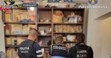 Stire din Eveniment : Român suspectat că ar face parte dintr-o reţea internaţională de fraude cu criptomonede, arestat