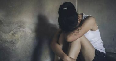 Stire din Actualitate : Și-a răpit propria fiica, amenințând-o pe mama copilei cu o armă. Bărbatul a fost arestat