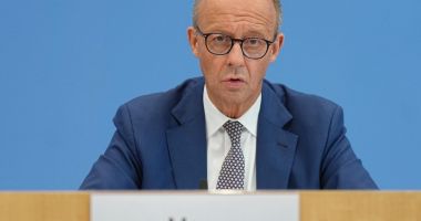 Stire din Actualitate : Cancelarul german Friedrich Merz: „Nu mai trăim în condiţii de pace”